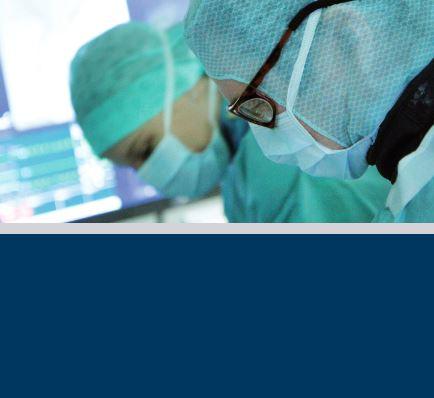 HNO-Ärzte mit Mund-Nasen-Schutz